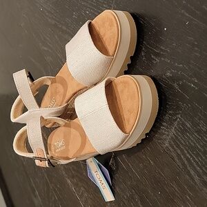 NWT Toms Diana Natural Wedge Sandal Women's Size 8.5